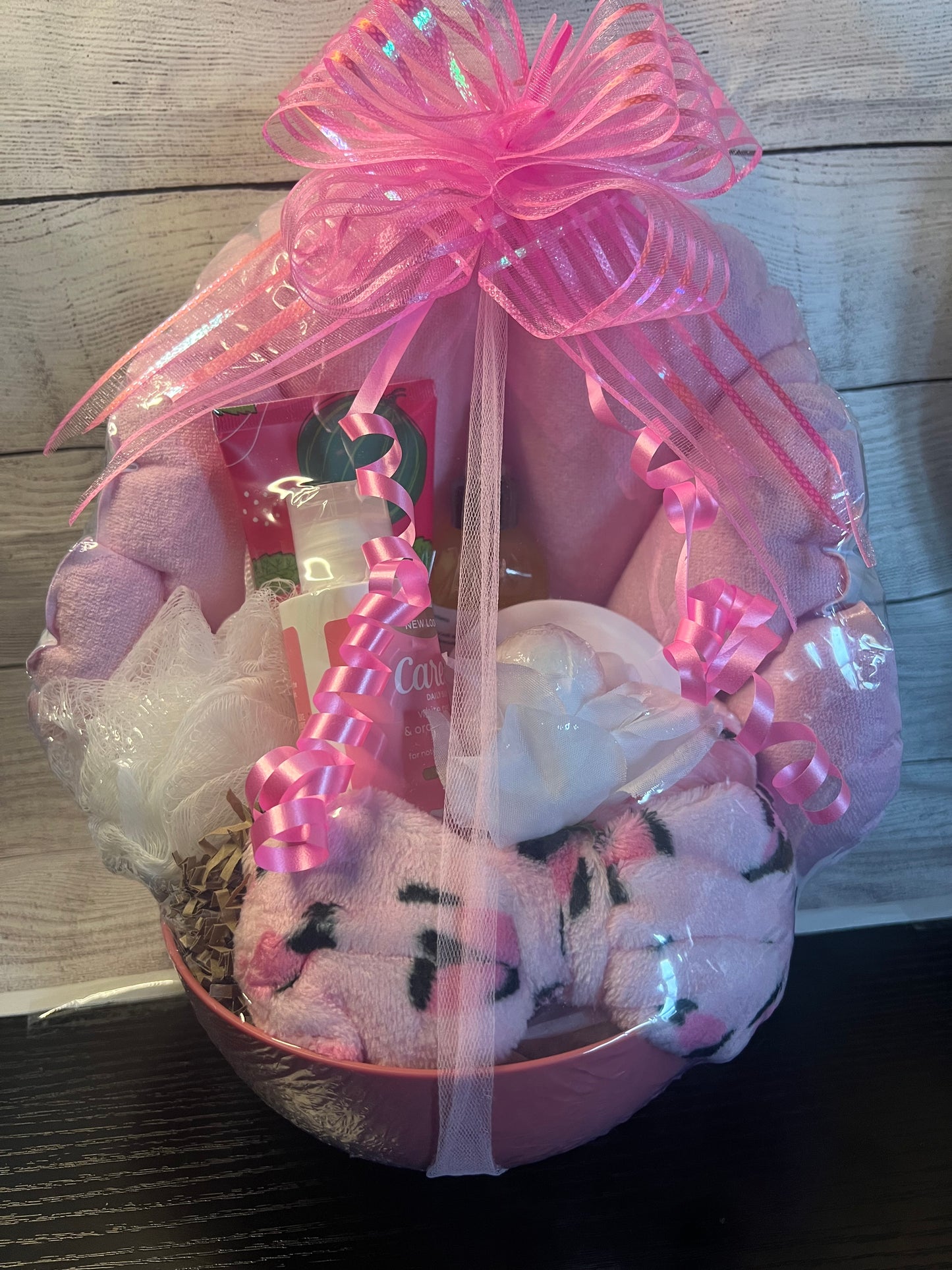 Spa Gift Pillow Basket