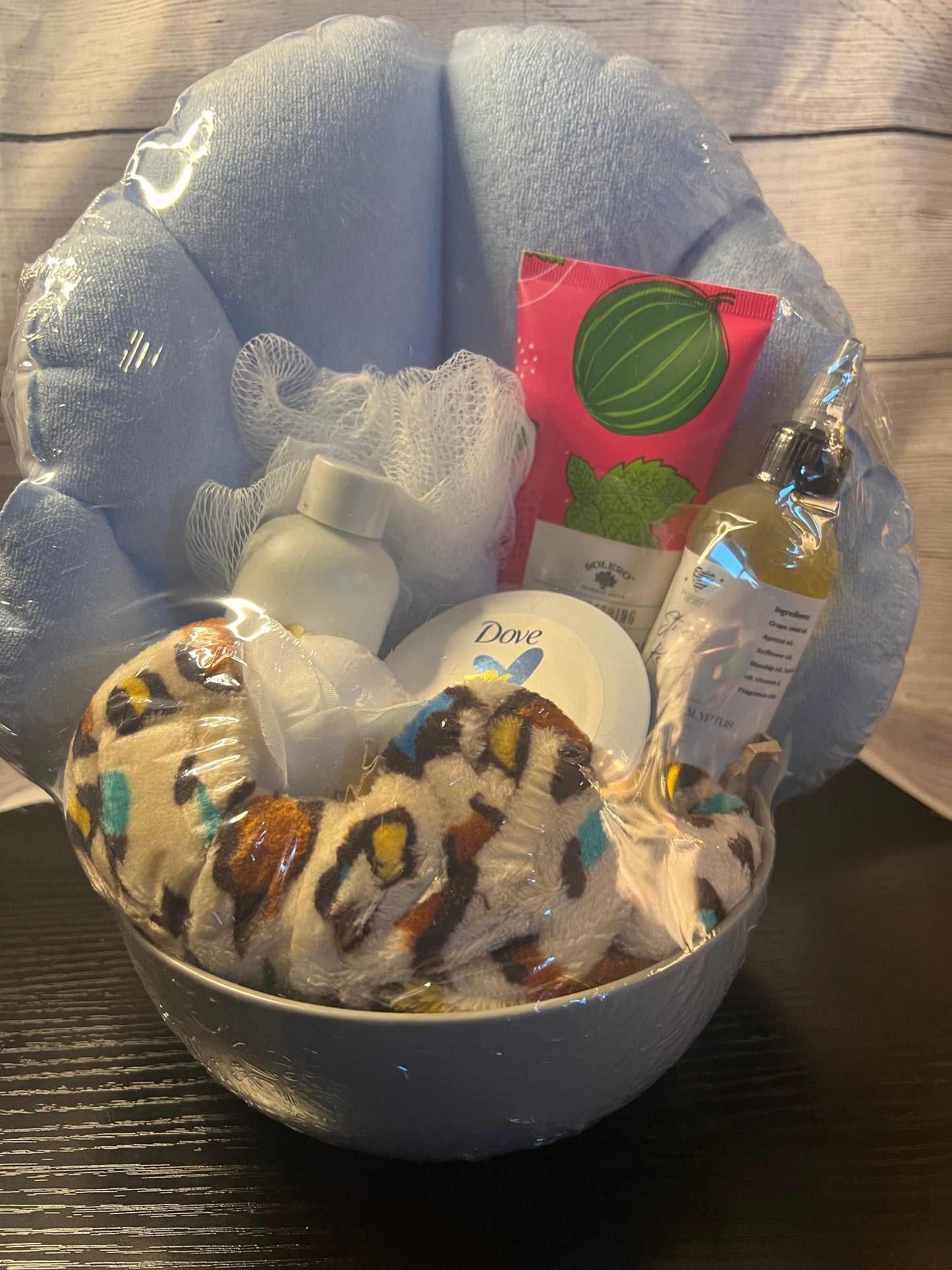 Spa Gift Pillow Basket